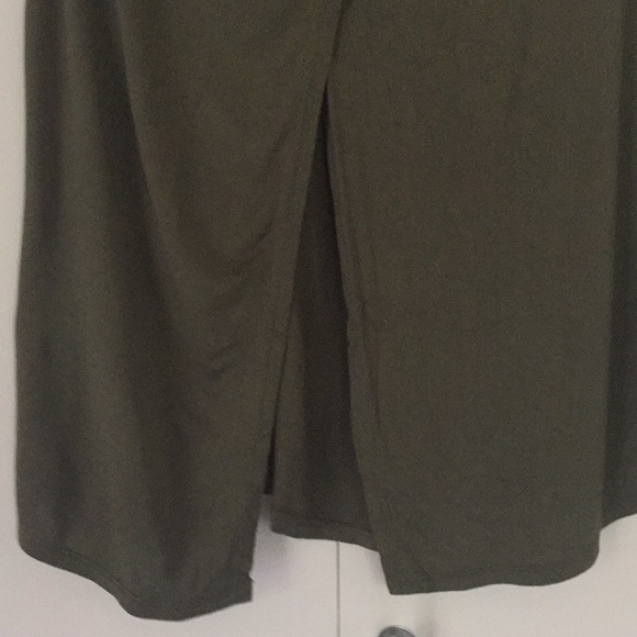 Top - Picture 3 of 3